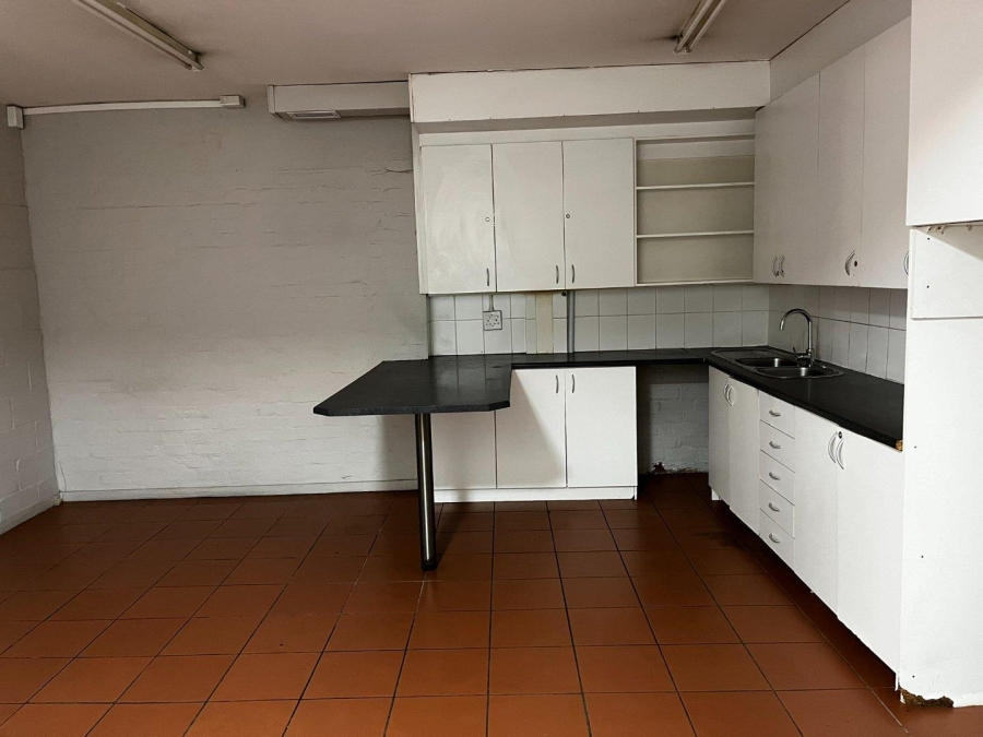 To Let commercial Property for Rent in Observatory Western Cape